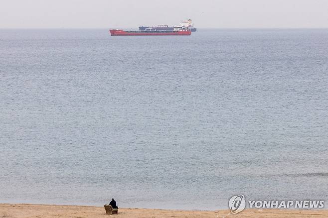흑해 인근을 항해 중인 유조선  [로이터=연합뉴스 자료사진. 재판매 및 DB 금지]