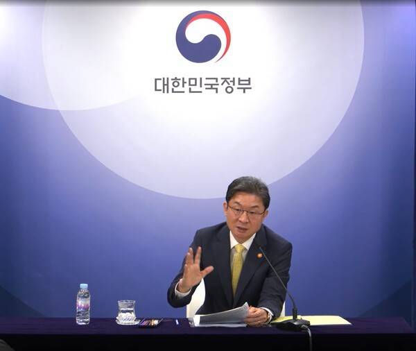 이억원 금융위원장 [출처= EBN ]