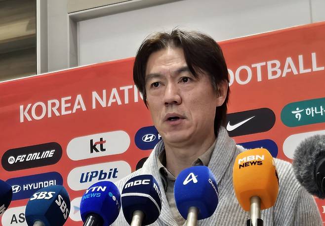 ‘고지대 해결책 찾기’ 홍명보호 사전캠프 미국 로키산맥? 월드컵 본선 로드맵 막바지 조율