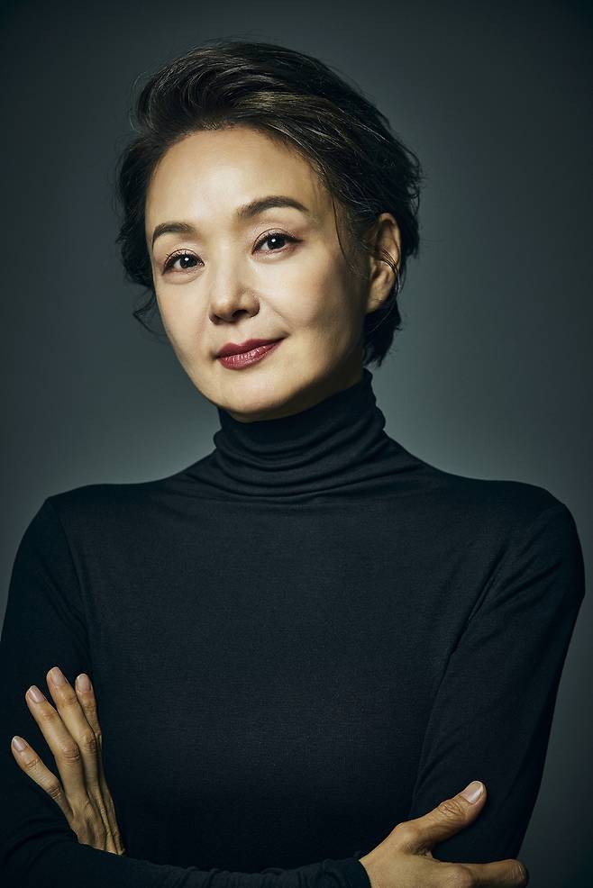 배우 배종옥 제이와이드컴퍼니 제공