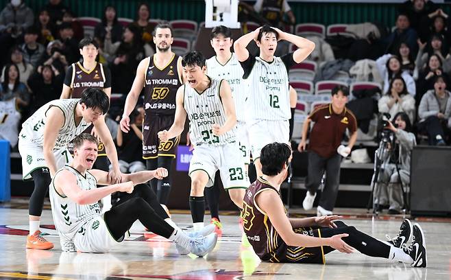 앨런슨 ‘막판 극장골→연장 마무리’…DB, LG 잡고 3위 사수