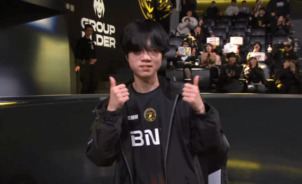 BNK 피어엑스(BFX)가 DN 수퍼스(DNS)를 상대로 3대1 승리를 거두며 LCK컵 그룹 배틀 '슈퍼 위크'에서 장로 그룹의 우위를 확고히 했다. (BNK피어엑스 & DN수퍼스=3:1). /사진=네이버 치지직 라이브영상 캡처