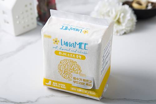 쿠팡 PB 생리대 ‘루나미’