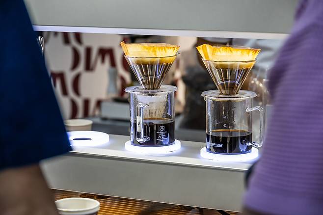 커피 추출 장면 ©시사저널 최준필 