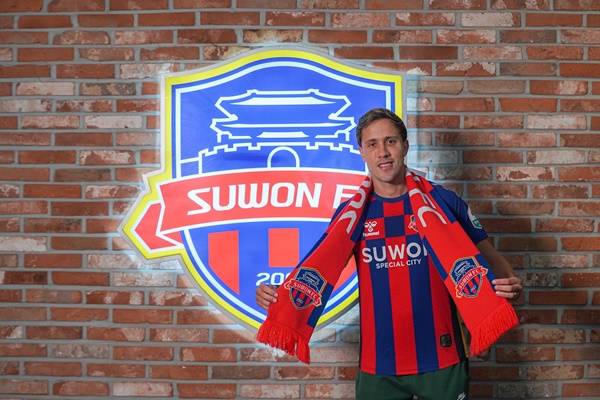 K리그2 수원FC, 브라질 출신 미드필더 프리조 영입