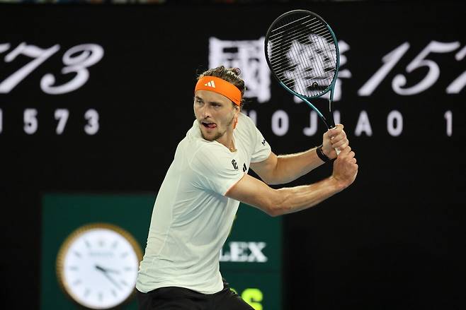 2년 연속 호주오픈 결승 진출을 노렸지만 준결승에서 탈락한 즈베레프