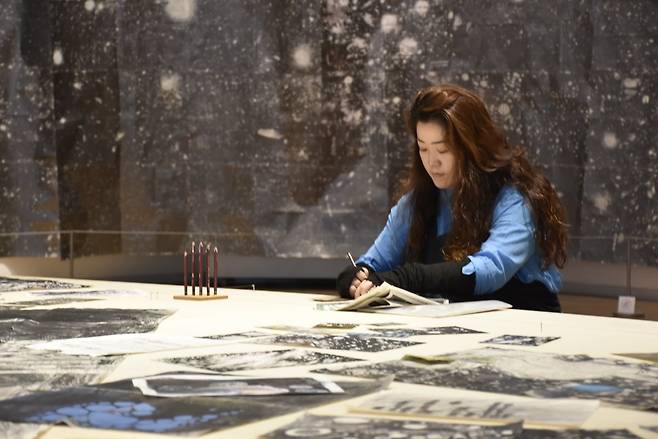 수미 카나자와 작가 / 필자 제공