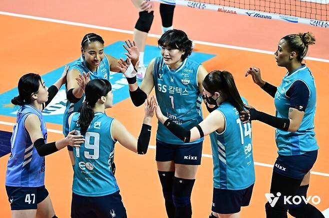 ▲ GS칼텍스 선수들 ⓒKOVO