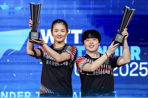 유한나와 WTT 컨텐더 타이위안 여자복식 우승을 합작한 김나영(왼쪽) [WTT 인스타그램 캡처. 재판매 및 DB 금지]
