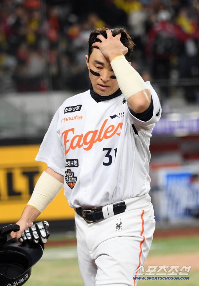 갈곳 잃은 손아섭, 한화는 3일전 '마지막 제안' 던졌다…손혁 단장 트레이드는 나중 문제, 우선 사인부터 [멜버른현장]