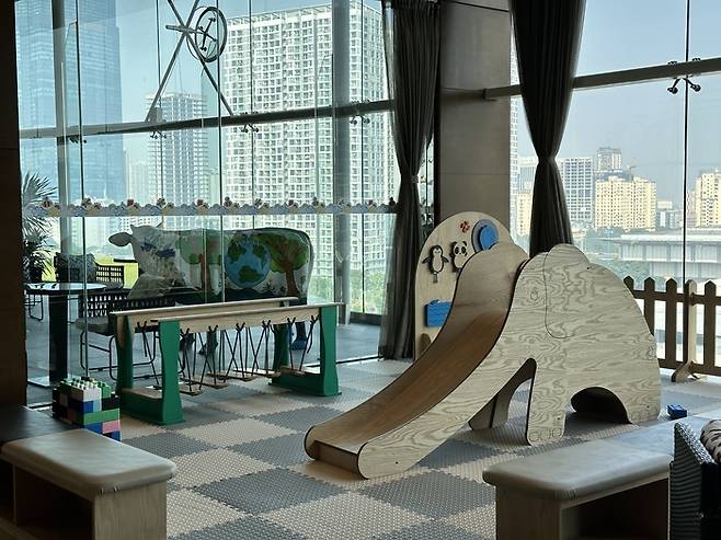 어린이 전용 키즈 놀이터 / 사진=권효정 여행+ 기자