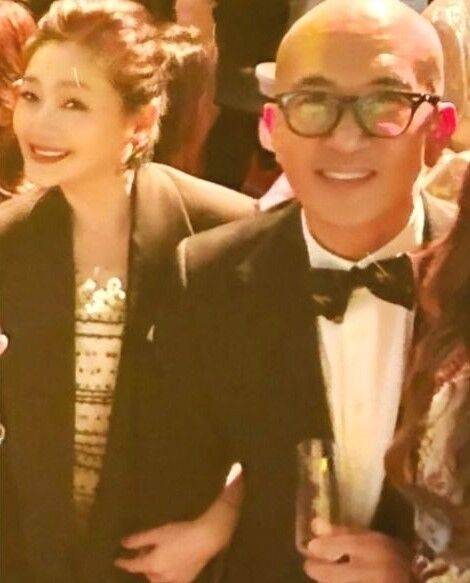 故 서희원과 커플 타투, 묘비에 새겼다…구준엽 영원히 사랑해 [셀럽병사]