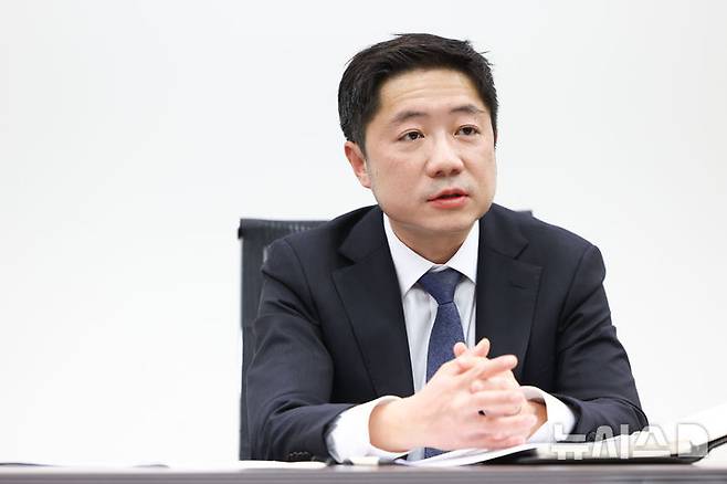 [서울=뉴시스] 황준선 기자 = 박세혁 서울중앙지방검찰청 공판4부 검사가 26일 서울 서초구 서울중앙지방법원에서 뉴시스와 인터뷰를 하고 있다. 2026.01.26. hwang@newsis.com