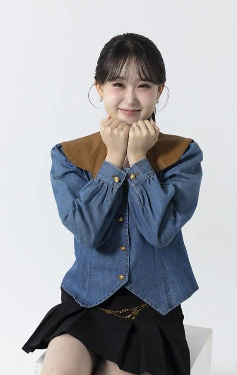 김다현은 “붉은 말처럼 누구보다 힘차게 달리는 한 해를 보내고 싶다”고 새해 소망을 밝혔다. 박해윤 기자