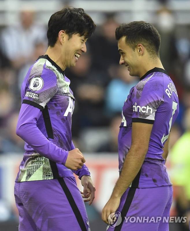 토트넘 시절의 손흥민(왼쪽)과 세르히오 레길론