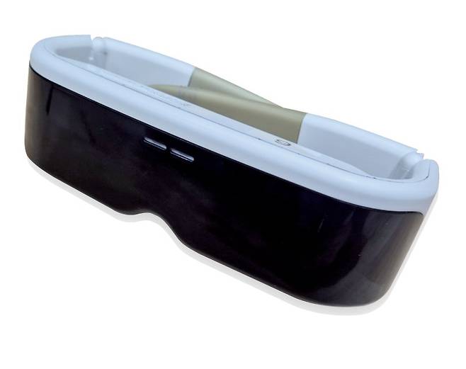 메디아이오티의 안질환 치료용 웨어러블 의료기기 제품 사진=강중모 기자