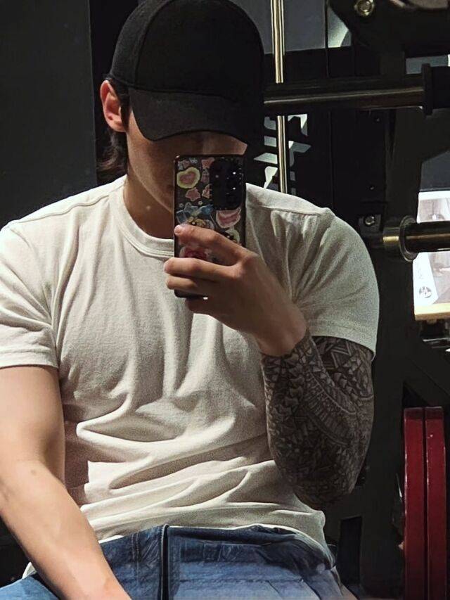 덱스 / 소셜미디어