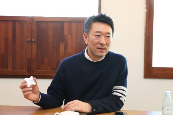 박정환 메쥬 대표가 회사 미래동력으로 낙점함 '하이카디 M350'의 차별화 강점을 설명하고 있다. /사진 제공=메쥬