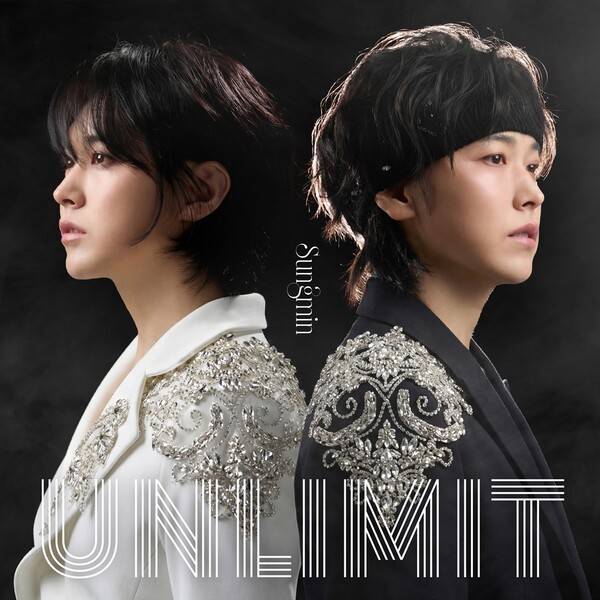 ▲ 성민이 2일 자작곡을 담은 새 디지털 싱글 '언리밋'을 발표하고 싱어송라이터로 첫발을 내디뎠다. 제공|토탈셋