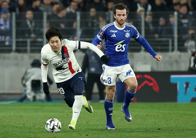 돌파를 시도하는 PSG 이강인. 로이터연합뉴스