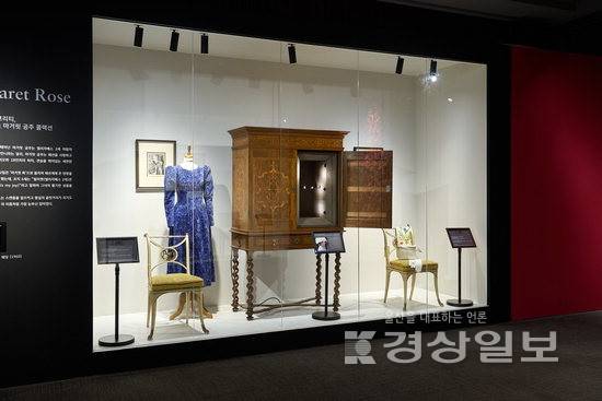 ▲ 장생포문화창고가 개관 5주년을 기념해 3월부터 6월까지 영국 왕실 유산인 '퀸즈 컬렉션-브리티시 로열 특별전'을 개최한다. 사진은 지난 전시 모습. 이랜드뮤지엄 제공