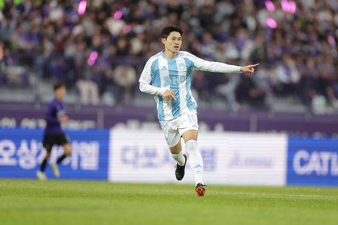 안양종합운동장/ K리그1/ 파이널B/ FC안양 vs 울산HDFC/ 울산 이동경/ 사진 곽동혁
