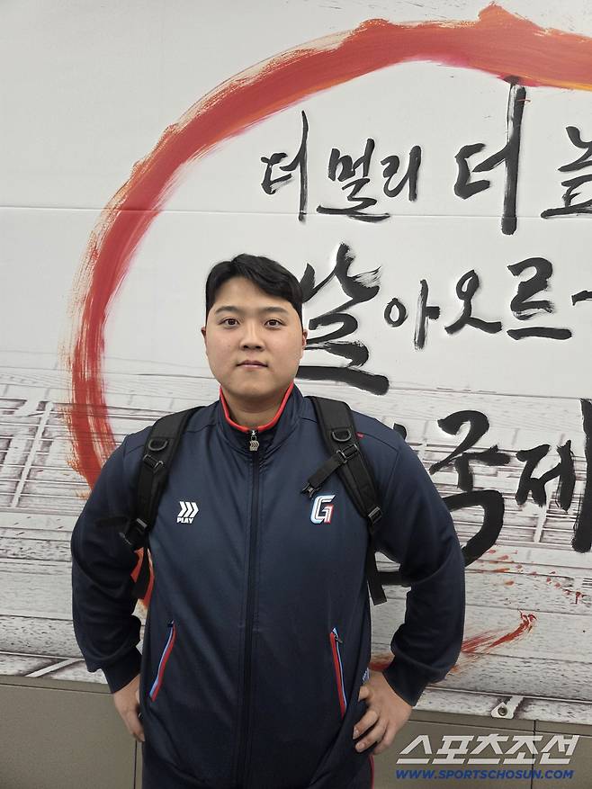 롯데 한동희. 김해공항=한동훈 기자