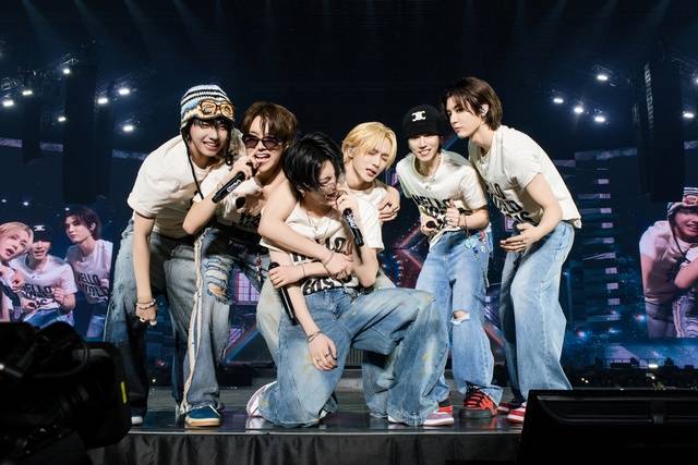 그룹 보이넥스트도어가 4일 오후 6시 라이브 앨범 'BOYNEXTDOOR TOUR KNOCK ON Vol.1 FINAL - LIVE'를 발매한다./KOZ엔터테인먼트