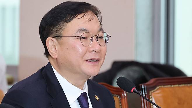 법사위 출석해 인사말 하는 박영재 법원행정처장