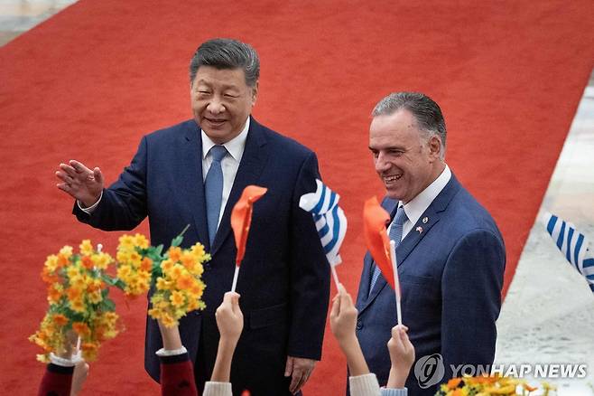 중국·우루과이 정상 [AFP 연합뉴스 자료사진. 재판매 및 DB 금지]