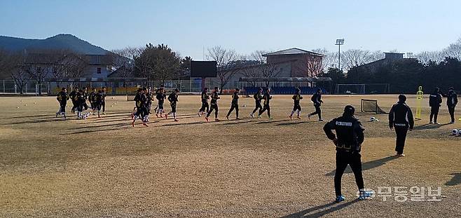 5일 러닝을 필두로 본격적인 훈련을 시작하는 광주 선수단.