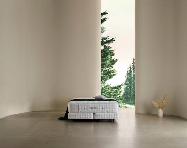 씰리침대 '크라운쥬얼' 제품 사진.(씰리침대 제공)