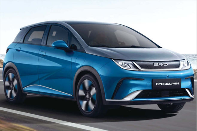 BYD는 2000만원대 소형 전기차 ‘돌핀’을 출시해 가격 파괴에 나설 예정이다.(BYD)