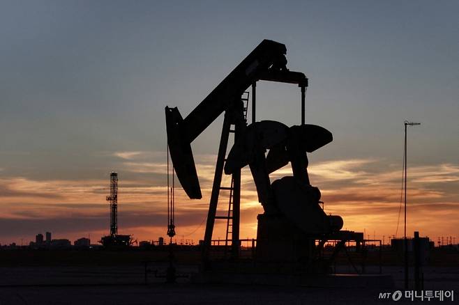 미국 텍사스주 미들랜드의 원유 시추 시설 모습.  /사진=(미들랜드 로이터=뉴스1) 윤다정 기자