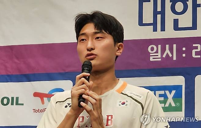 대한체육회가 5일 2025년 대한민국 체육계에 현저한 공을 세워 체육 발전 및 진흥에 크게 기여한 체육인에게 수여하는 '제72회 대한체육회 체육상' 대상 수상자로 남자 배드민턴 국가대표 김원호를 선정했다고 발표했다. 사진 연합뉴스
