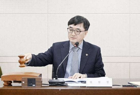 임기근 기획예산처 장관 직무대행 차관이 복권위원회 전체회의를 주재하고 있다.(사진=기획예산처)