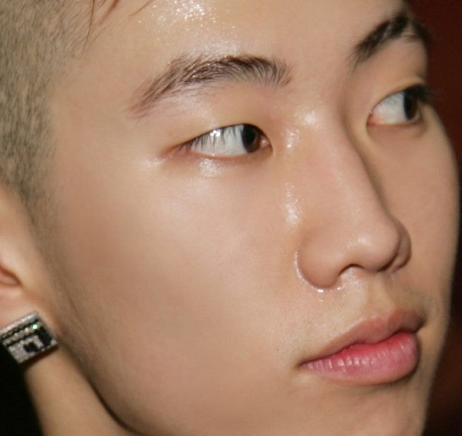 온라인 커뮤니티.