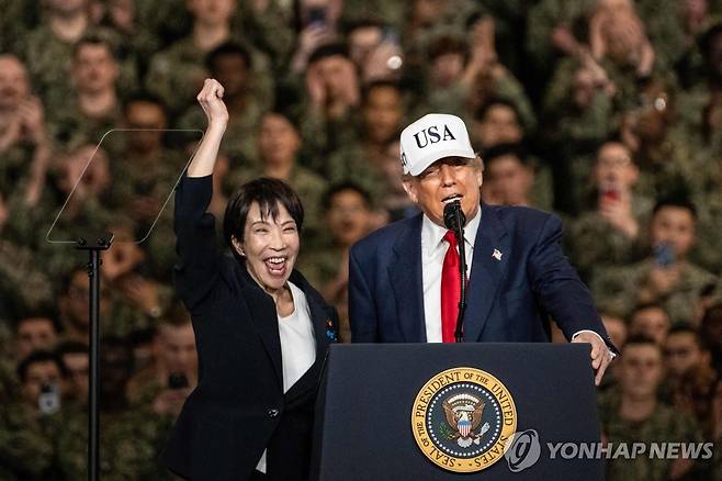 작년 10월 일본서 만난 트럼프와 다카이치 [AFP 연합뉴스 자료사진 재판매 및 DB금지]