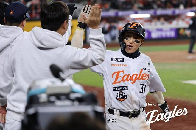 ▲ 올 시즌은 여러 변수들이 많고, 우승에 도전하는 한화로서는 손아섭의 대기가 든든한 요소가 될 수 있다 ⓒ한화 이글스