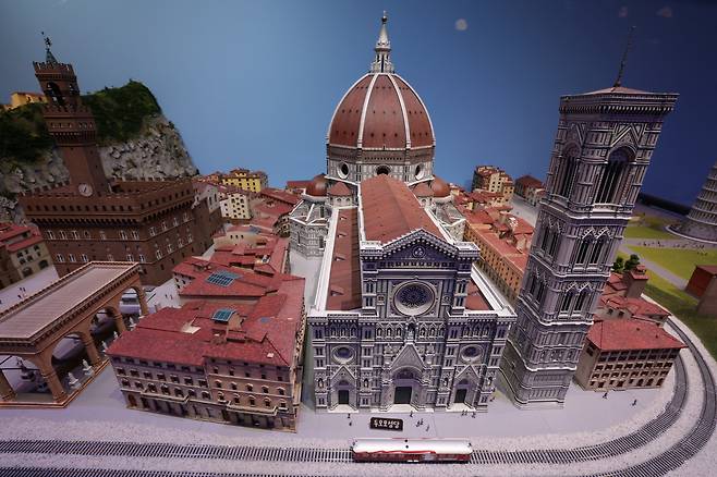 87분의 1 크기로 재현된 피렌체 두오모 대성당. /노원구