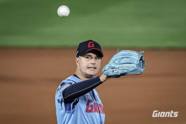 터커 데이비슨./롯데 자이언츠