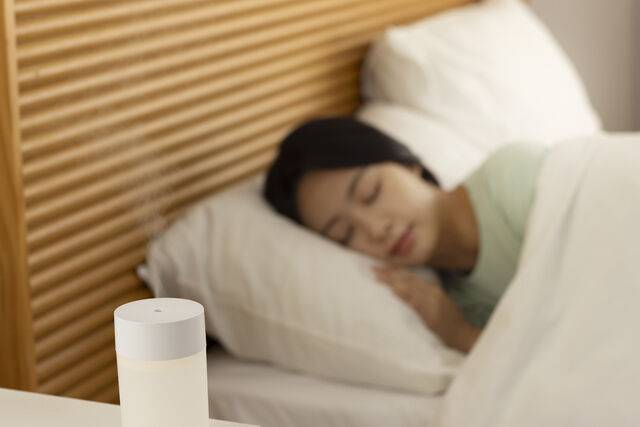 수면 자세와 더불어 환경도 함께 살펴봐야 한다. 클립아트코리아