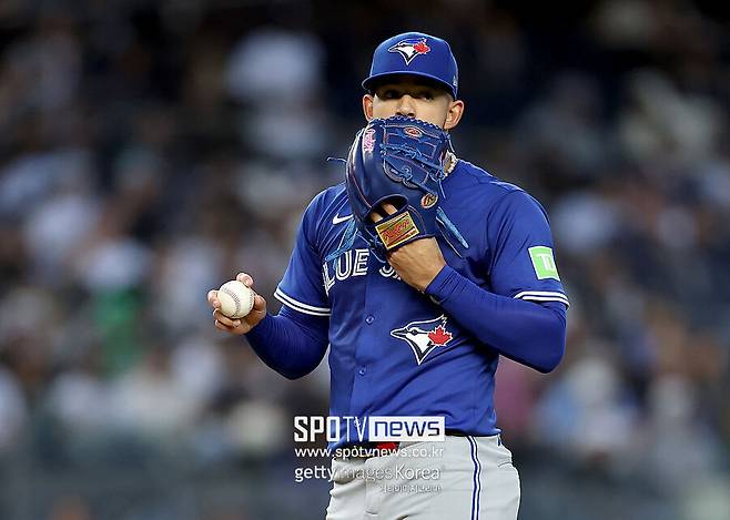 ▲ 총액 1억 달러가 넘어가는 계약에도 불구하고 선발 로테이션 한 자리가 보장되지 않고 있는 호세 베리오스