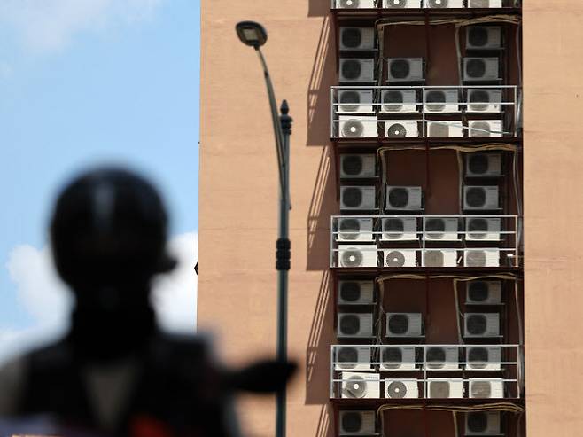 서울 시내 한 건물에 에어컨 실외기가 작동하고 있다. (사진=뉴스1)