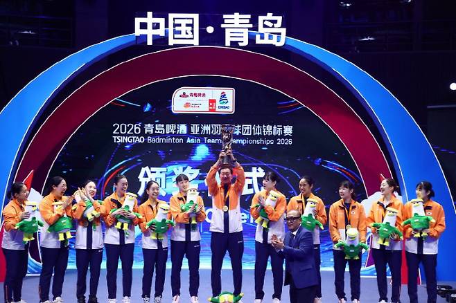 아시아남녀단체배드민턴선수권에서 사상 첫 우승을 닳성한 한국 여자대표팀. 사진제공=대한배드민턴협회