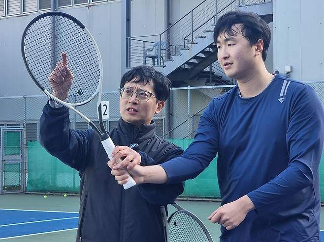 대학생을 지도한 천영덕 회원