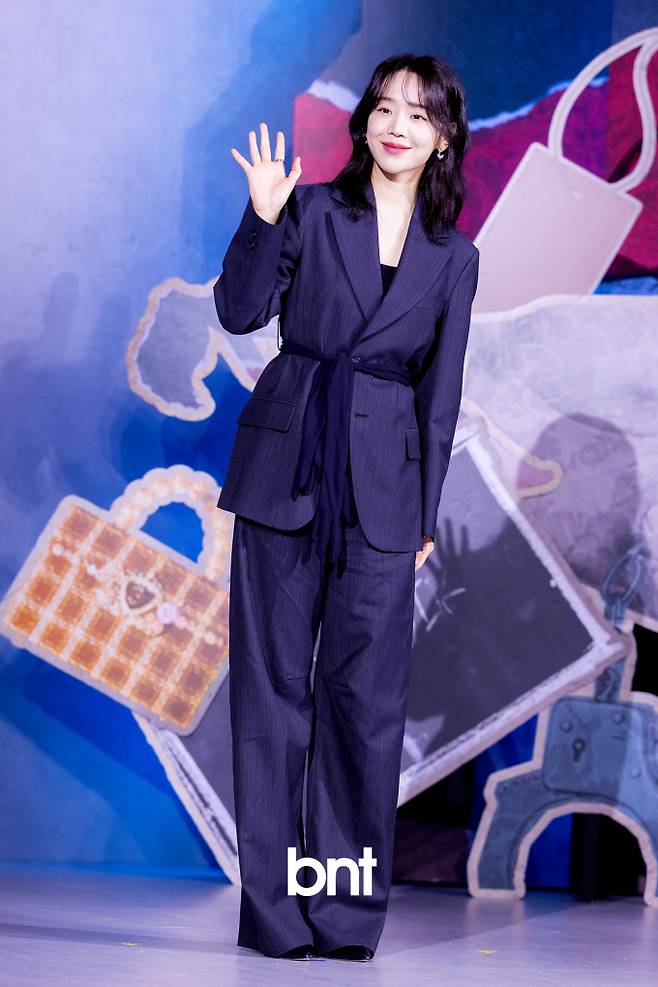 ‘레이디 두아’ 신혜선