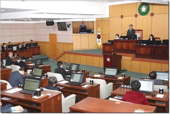 정읍시의회 본회의장  [사진=정읍시의회 ]