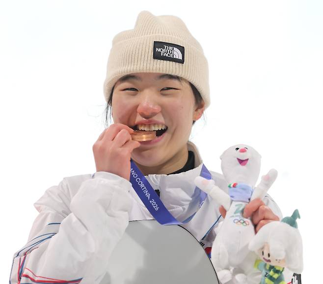 동메달 획득한 스노보드 빅에어 유승은. 연합뉴스