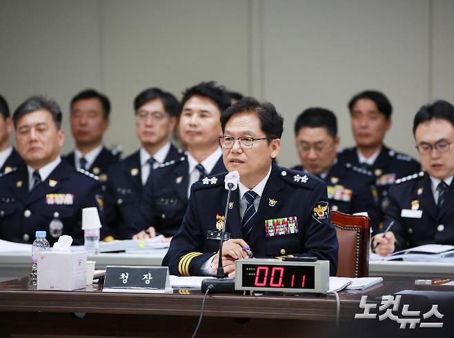 지난해 10월 28일 열린 전북경찰청 국정감사에서 김철문 청장이 의원들의 질의에 답변하고 있다. 심동훈 기자